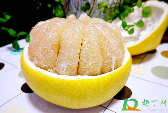柚子减肥还是火龙果减肥(柚子是不是减肥的水果)