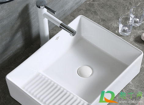 台上盆高度装900可以吗(台上盆安装高度多少合适?) 台上盆高度装900可以吗(台上盆安装高度多少合适?)