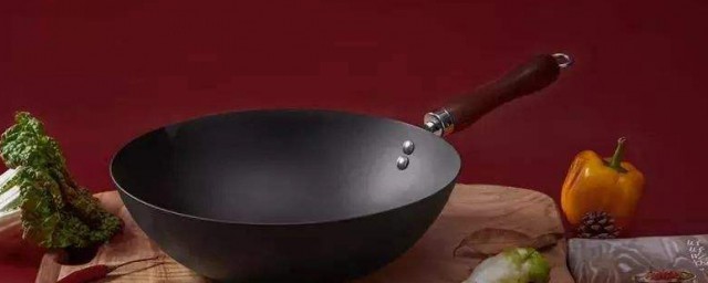 铁锅生锈处理方法(生锈的铁锅如何处理)