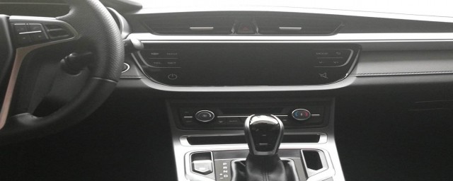 吉利帝豪ec715的空调使用的详细方法(吉利帝豪ec715暖风开关)