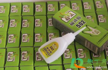 502胶水怎么去除手上(如何去除手上502胶水)
