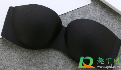 用完胸贴有点痒怎么办(为什么贴完胸贴之后很痒)