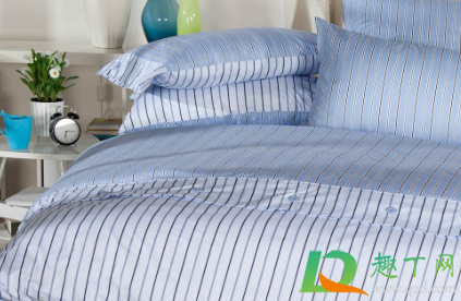 床单铺床上太光滑怎么办(床单很滑怎么办)