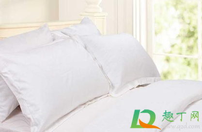 床单铺床上太光滑怎么办(床单很滑怎么办)