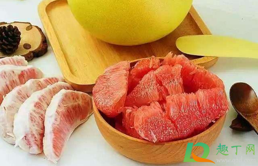 柚子酸是不是没熟(柚子为什么会发酸)