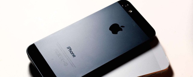 苹果6一直显示耳机模式怎么办？(苹果6没戴耳机却一直显示耳机模式)