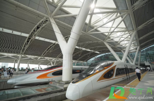 高铁静音车厢什么时候施行(高铁静音车厢有哪些车次)