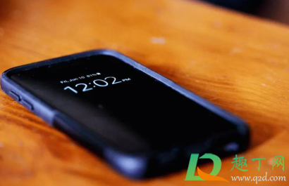 怎么擦手机屏幕干净又滑(手机屏幕擦干净后很不顺滑) 怎么擦手机屏幕干净又滑(手机屏幕擦干净后很不顺滑)