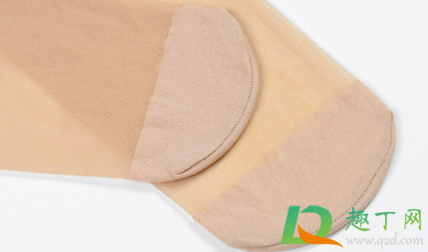 买丝袜应该买什么颜色的(袜子买什么颜色)