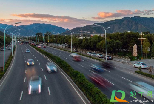 2021春节前一天高速路收不收费(2021春节期间高速收费) 2021春节前一天高速路收不收费(2021春节期间高速收费)