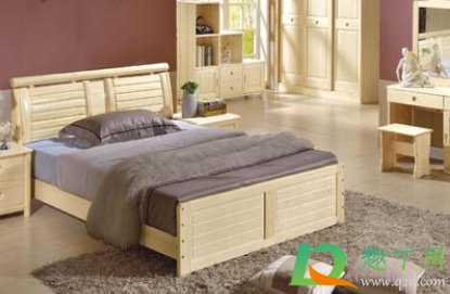 怎么去除新床的木头味(新木头床有味怎么去除)