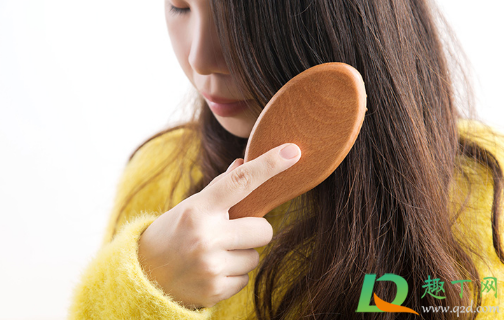 气囊梳子气囊软好还是偏硬好(气囊梳子软齿好还是硬齿好)