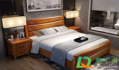 怎么去除新床的木头味(新木头床有味怎么去除)