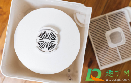 加湿器放在哪里效果最好(加湿器一般放在哪里比较好)