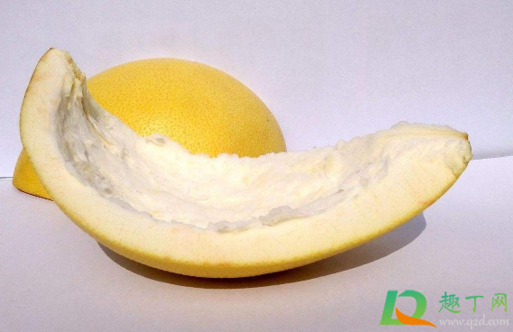 柚子皮发酵能用来浇花吗(柚子皮怎么发酵能让他做花肥)