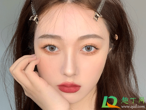 美瞳滑进眼球里不见了会影响生活么(美瞳真的会滑到眼球后面吗) 美瞳滑进眼球里不见了会影响生活么(美瞳真的会滑到眼球后面吗)