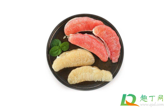 柚子闻起来发馊了还能吃吗(晚上吃柚子可以吗)