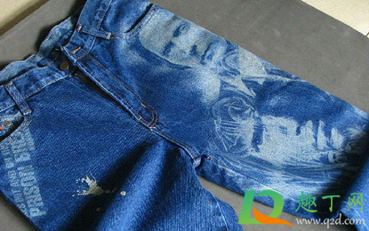 洗牛仔的水为什么发黄(洗牛仔衣的水发黄)