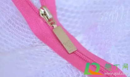 衣服拉链拉不下来怎么办(衣服拉链拉不上来怎么办)