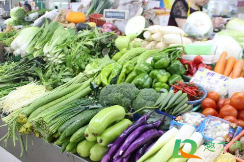 武汉菜场要求女摊贩不超过45岁真的假的(武汉不准45岁卖菜)