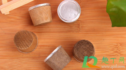 开水瓶塞拔不出来怎么办(热水瓶的塞子拔不出来该怎么办) 开水瓶塞拔不出来怎么办(热水瓶的塞子拔不出来该怎么办)