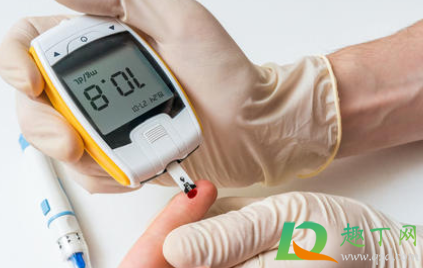 血糖高的人吃什么能把血糖降下来呢(血糖高的人吃什么能把血糖降下来呢血糖高能吃小米粥吗)