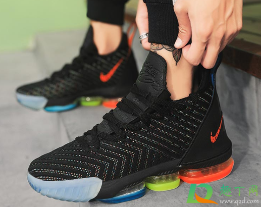 新球鞋可以一直放鞋盒里面吗(新鞋一直放在鞋盒可以吗) 新球鞋可以一直放鞋盒里面吗(新鞋一直放在鞋盒可以吗)