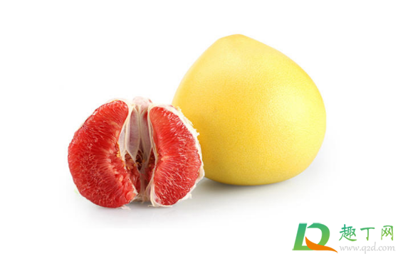 红柚皮是红色里面果肉是白色的正常吗(柚子皮是红色肉是白色这正常吗?)