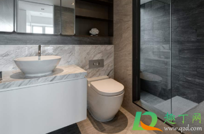 马桶水箱一直没有水怎么回事(马桶水箱一直流水但水箱没水)