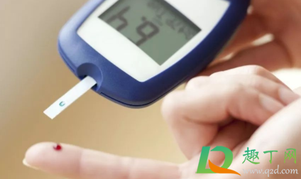 血糖高的人吃什么能把血糖降下来呢(血糖高的人吃什么能把血糖降下来呢血糖高能吃小米粥吗)