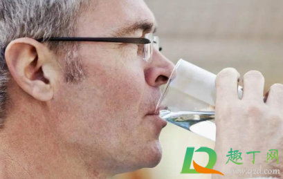 开水瓶水垢怎么去除干净(开水瓶水垢的去除方法)