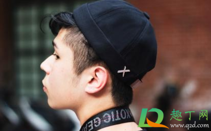 瓜皮帽适合圆脸吗(圆脸适合南瓜帽吗)