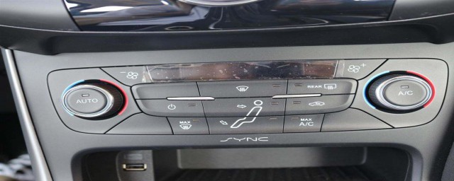 福克斯空调开暖风的操作(福特福克斯暖空调怎么开)