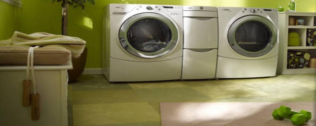 双缸洗衣机脱水漏水处理方法(双缸洗衣机脱水不排水怎么回事)