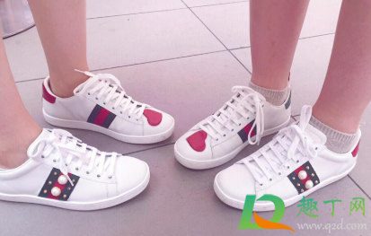 小白鞋边缘发黄怎么处理(小白鞋的鞋边发黄怎么处理) 小白鞋边缘发黄怎么处理(小白鞋的鞋边发黄怎么处理)