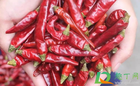 吃完辣椒喝水为什么胃会巨疼(吃了辣的喝水胃不舒服) 吃完辣椒喝水为什么胃会巨疼(吃了辣的喝水胃不舒服)