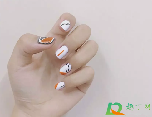 2020秋冬做什么美甲好看显白(美甲图片2020新款式冬季显白长款) 2020秋冬做什么美甲好看显白(美甲图片2020新款式冬季显白长款)