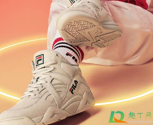 已经氧化了的球鞋可以恢复吗(一般球鞋多久就会出现氧化问题) 已经氧化了的球鞋可以恢复吗(一般球鞋多久就会出现氧化问题)