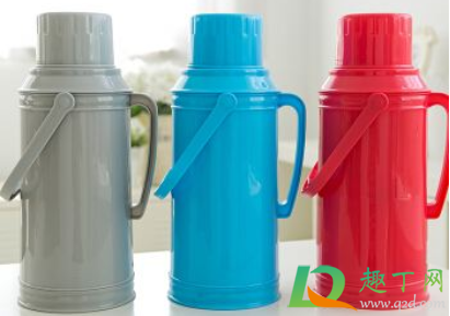 暖水瓶塑料味怎么去除(怎么去除塑料水瓶的异味) 暖水瓶塑料味怎么去除(怎么去除塑料水瓶的异味)