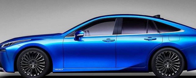 汽车电瓶充电(汽车电瓶充电需要把线拆下来吗)