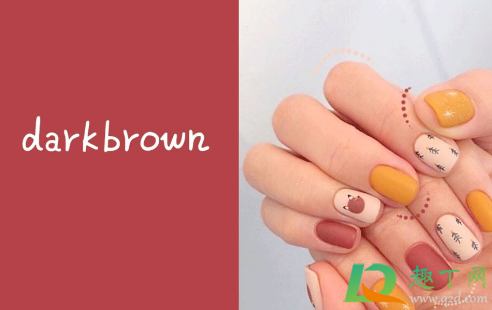 2020秋冬做什么美甲好看显白(美甲图片2020新款式冬季显白长款) 2020秋冬做什么美甲好看显白(美甲图片2020新款式冬季显白长款)