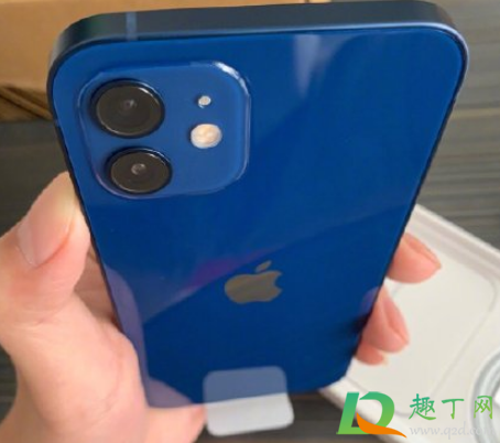 iPhone12蓝色开箱评测(iPhone 12蓝色开箱)