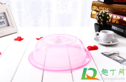 塑料盆周围黑垢怎么处理(塑料盆内部盆壁黑的怎么能洗掉)