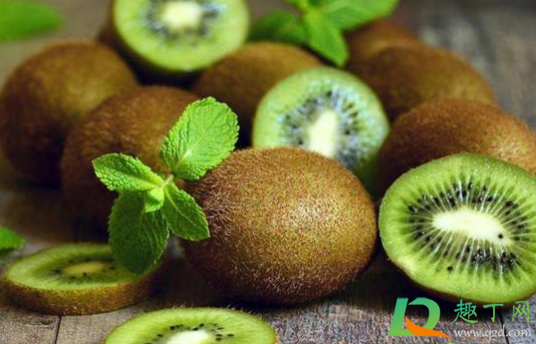 猕猴桃放通风处会熟吗(猕猴桃自然放置会熟吗)