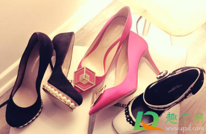 新鞋胶味刺鼻怎么办(胶鞋气味刺鼻是怎么回事) 新鞋胶味刺鼻怎么办(胶鞋气味刺鼻是怎么回事)