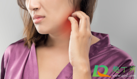 为什么晚上睡觉身上老痒是螨虫吗(半夜睡觉痒是有螨虫吗)