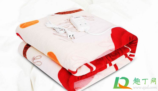 电褥子被水泡了还能用吗(褥子被子被水泡还能用吗)