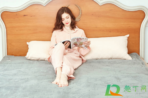 电褥子插一天一宿会着火不(电褥子来一天一宿能不能失火)