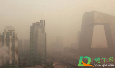 冬季雾霾严重还是夏季(为什么冬季比夏季易形成雾霾)