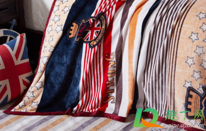 家里的大厚毛毯怎么洗(厚厚的毛毯怎么清洗) 家里的大厚毛毯怎么洗(厚厚的毛毯怎么清洗)